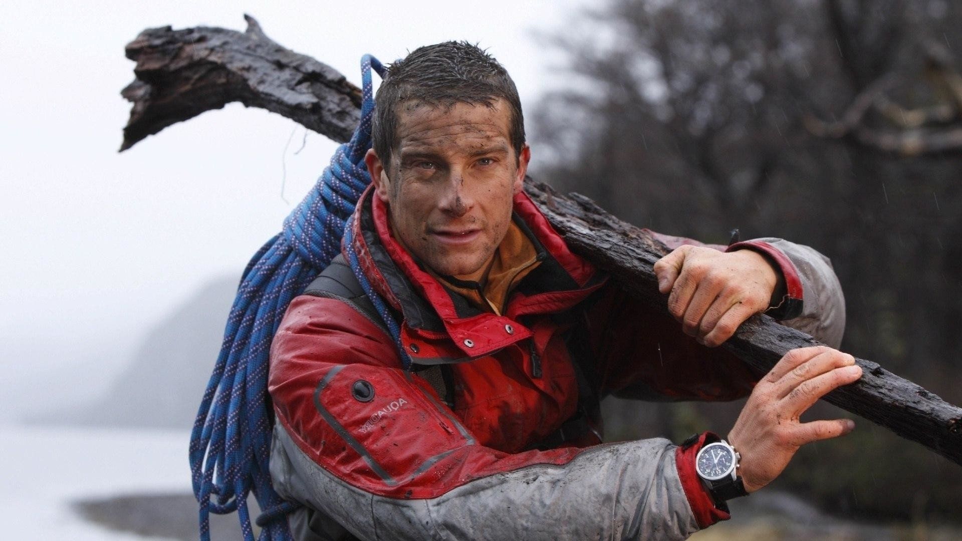 Bear Grylls Wild Weekends background