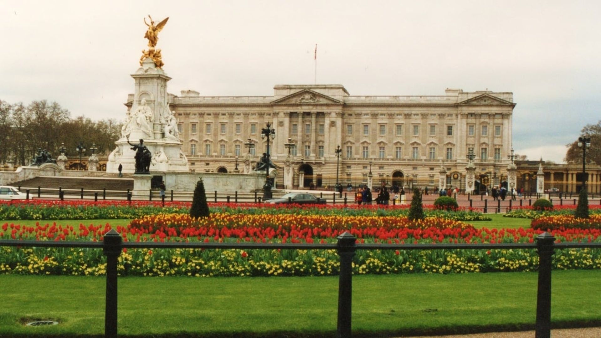 The Diamond Queen background