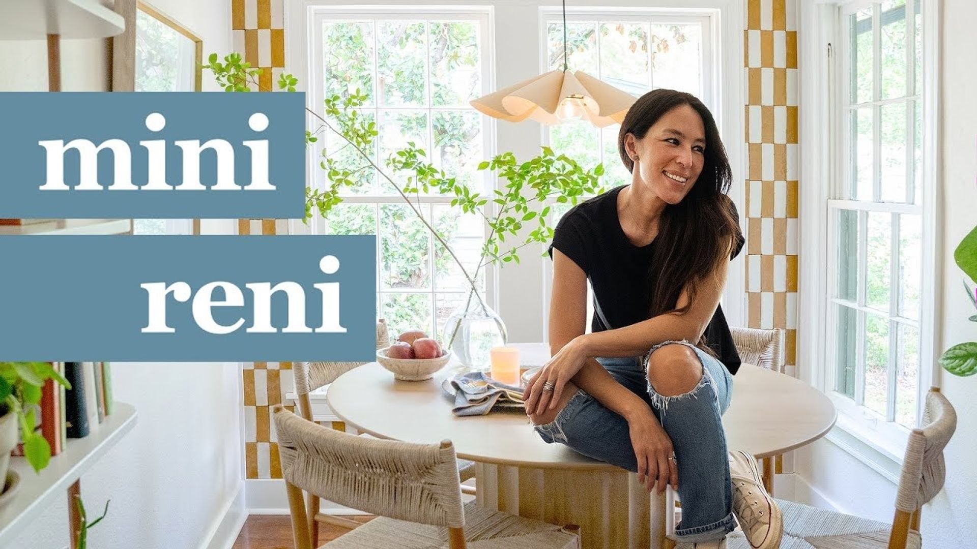 Mini Reni background