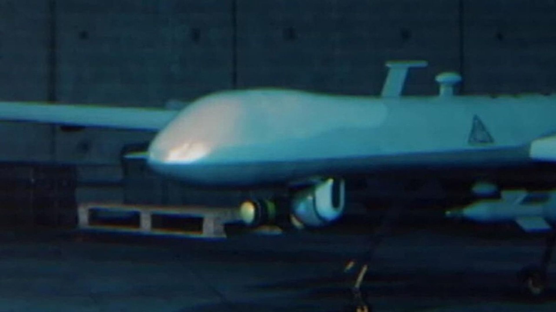 Modern Warfare 2.0: Spy Weapons Declassified background