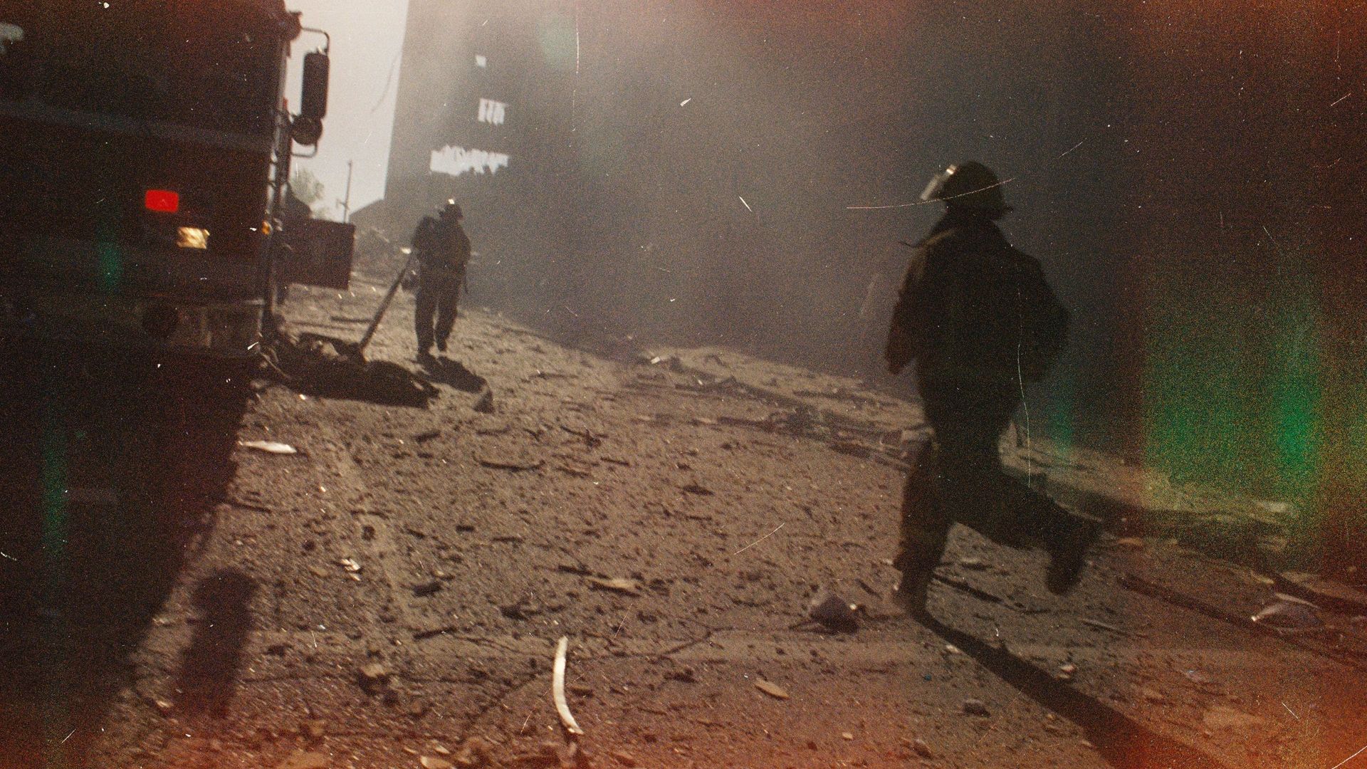 Oklahoma City Bombing: One Day in America background