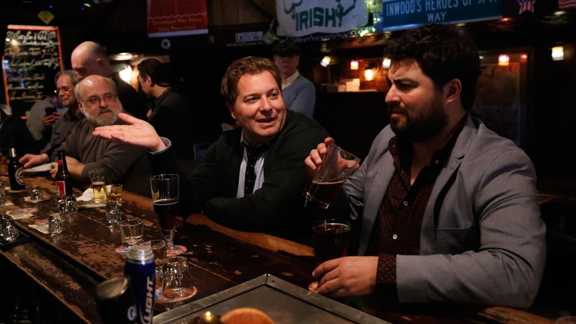 Best Bars in America background