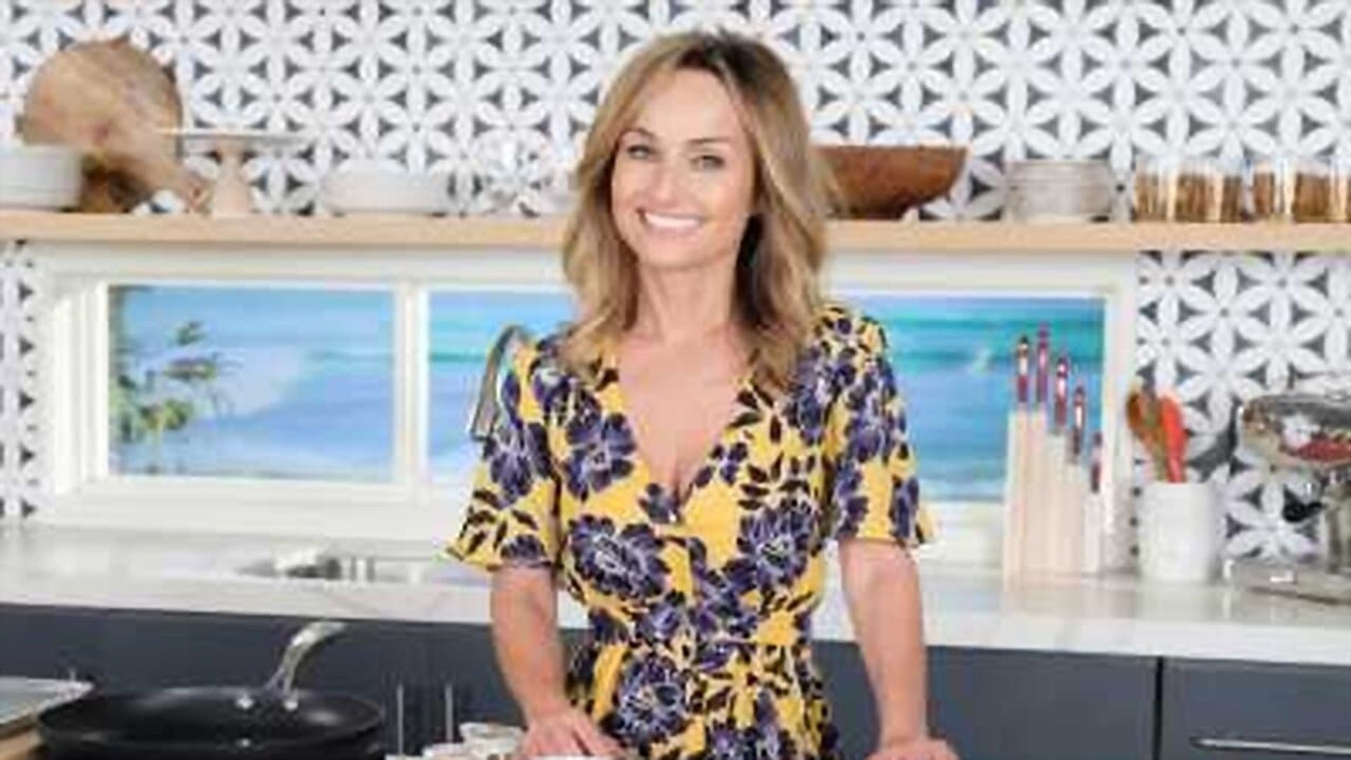 Giada's Holiday Handbook background