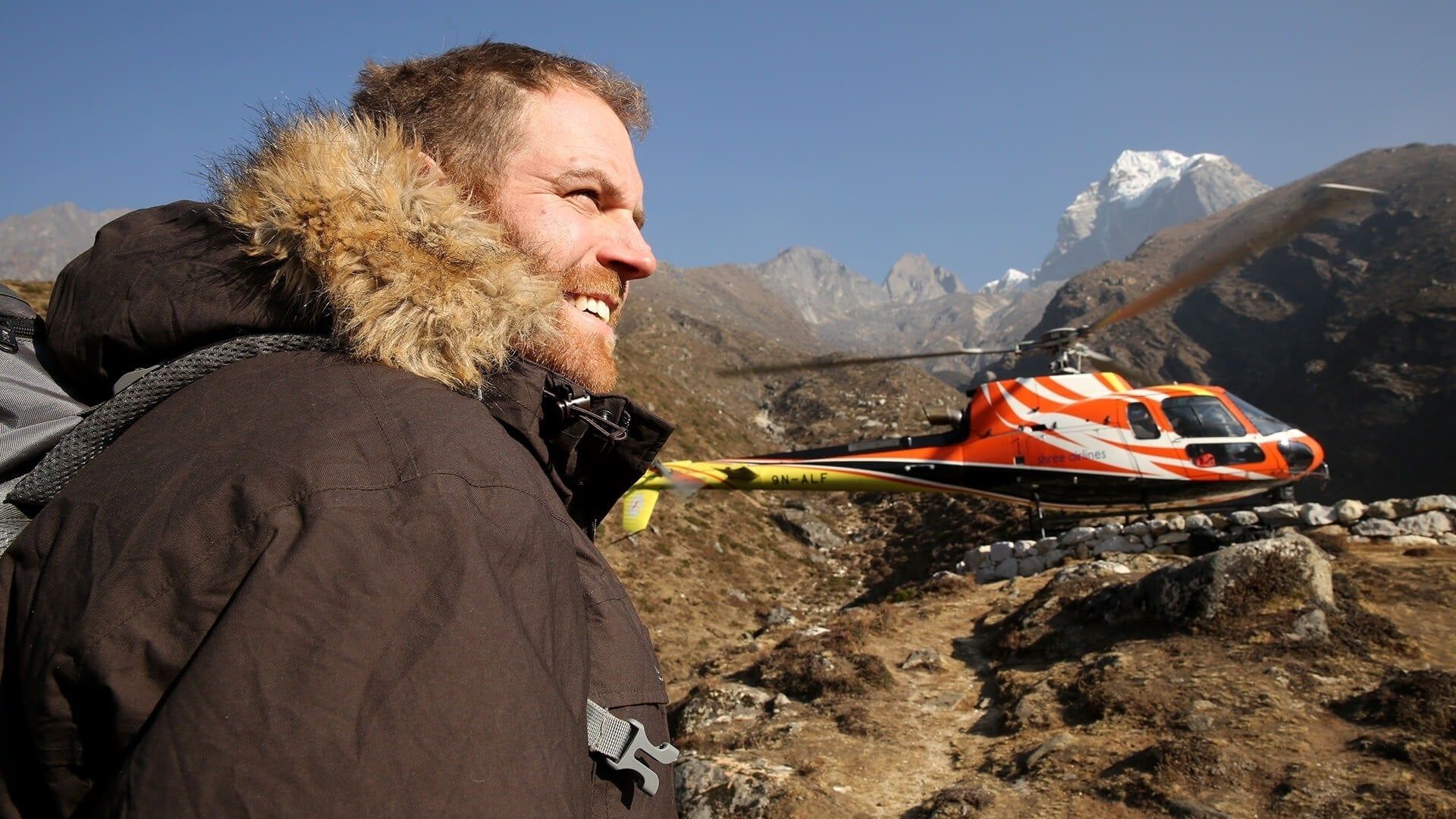 Expedition Unknown: Hunt for the Yeti background