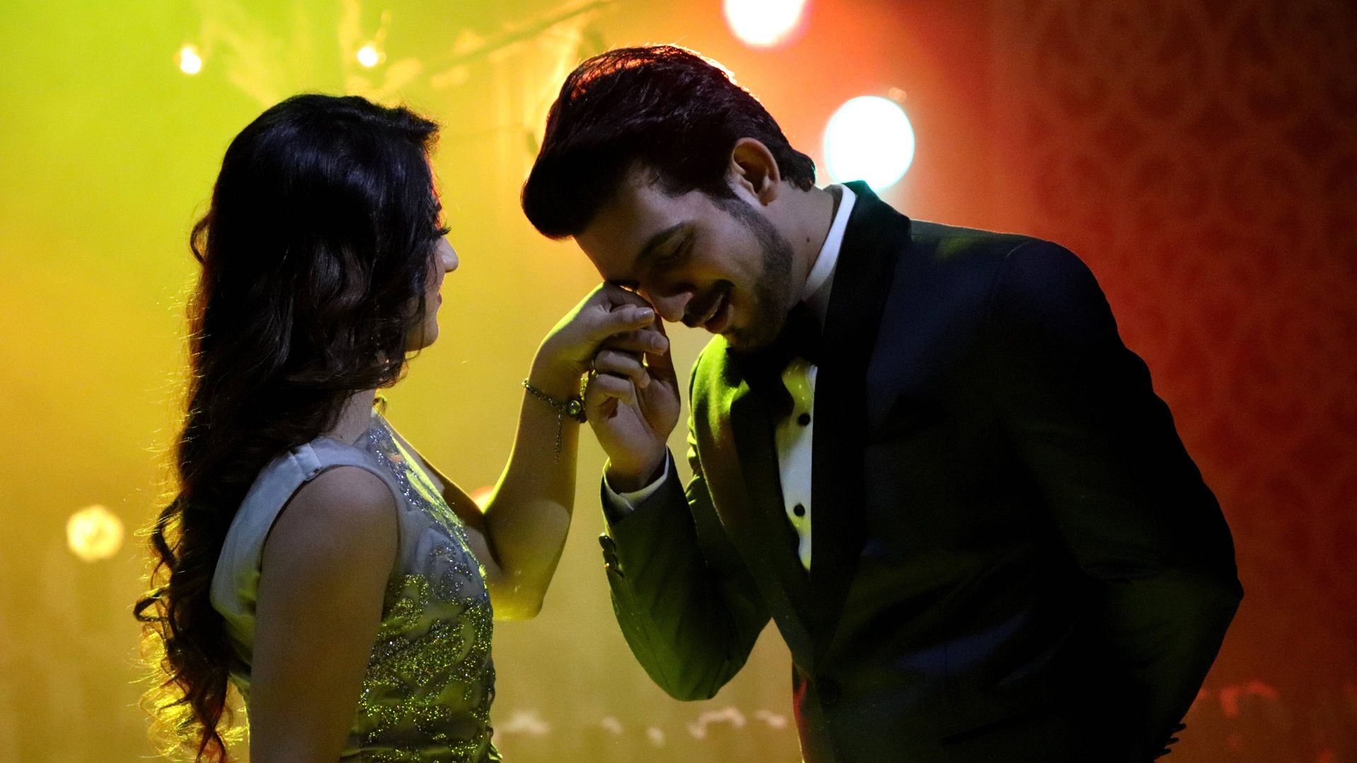 Ishq Mein Marjawan background
