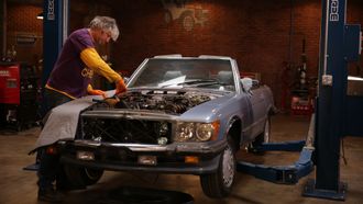 Episode 1 1987 Mercedes-Benz 560SL