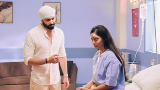 Episode 102 Seerat Apologises to Angad.