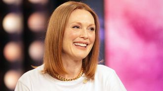 Episode 167 Julianne Moore, Sam Nivola, Jessica Kirson, Eric Roberson, Governor Kathy Hochul