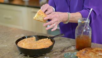 Episode 7 Biscuits, Hoecakes & Cornbread
