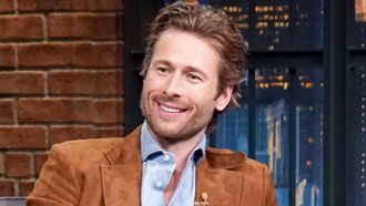 Episode 122 Glen Powell, Anna Sawai