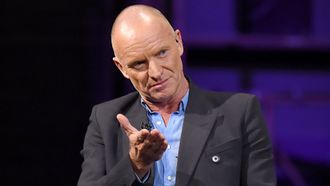 Episode 4 Sting