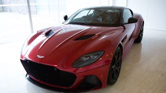 Episode 1 Aston Martin DBS