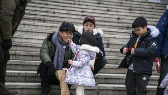 Episode 425 Family Outing (1)