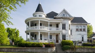 Episode 7 The Crown Jewel of Brookville