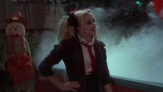 Episode 9 Cyd and Shelby's Haunted Escape