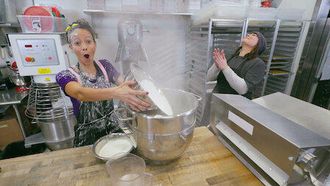 Episode 18 Meekah Makes Icing at the Gingerbread Factory