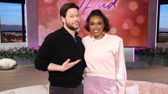 Episode 157 Ike Barinholtz, 'Vibe Check' Podcasters