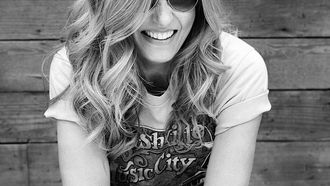 Episode 8 Connie Britton