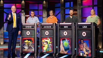 Episode 19 Android Smartphones, Sydney Opera House, AFL & TV show Gladiators