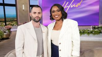 Episode 145 Penn Badgley, Robyn Hurder