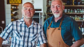 Episode 11 Lambsquarters & Raspberries