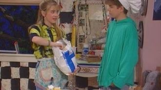 Episode 10 Clarissa Makes A Cake