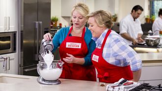 Episode 14 Baked Alaska Showstopper