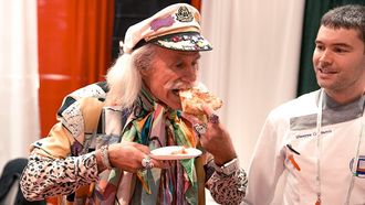 Episode 1 The World's Largest Pizza Convention