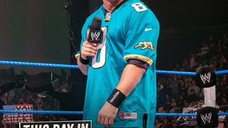 Episode 4 Angle mocks Cena