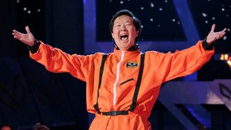 Episode 9 Masked Singer in Space