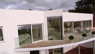 Episode 10 The Miami-Style Beach House, Devon