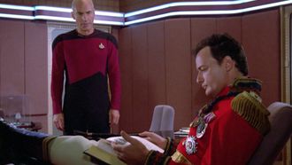 Episode 9 Hide And Q