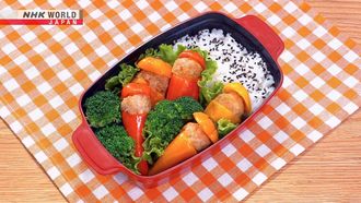 Episode 11 Chakin-zushi (Omelet-wrapped Sushi) Bento & Stuffed Pepper Bento