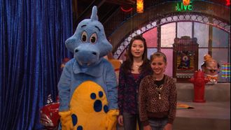 Episode 23 iCarly Saves TV