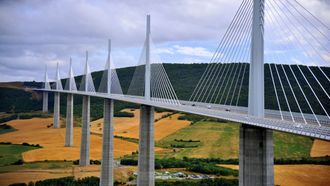 Episode 4 Viaducts & Hotels