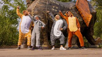 Episode 7 Zoo-mongous Surprise