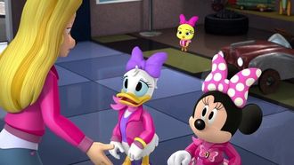 Episode 11 The Roadsterettes!