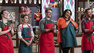 Episode 3 Christmas Comes in All Sizes
