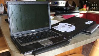 Episode 33 LAN Party & Broken Laptops *UPDATE*