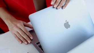 Episode 2 Apple: Think Different