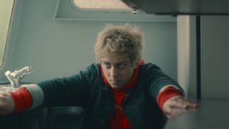 Episode 6 'The World Is Yours'