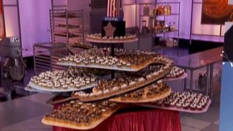 Episode 8 Vintage Cupcakes