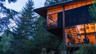 Episode 3 The Artist Cabin