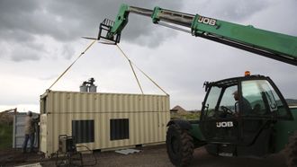 Episode 4 Shipping Container Pool