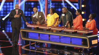Episode 1 Anthony Anderson vs. Toni Braxton; Monica Potter vs. Curtis Stone