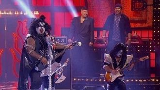 Episode 17 CeeLo Green vs. Russell Peters