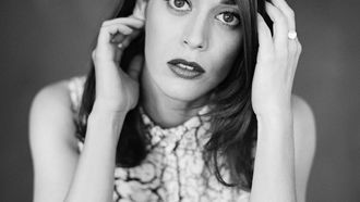 Episode 7 Lizzy Caplan