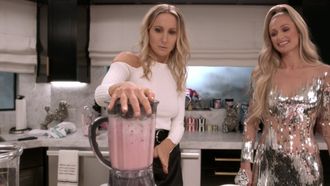Episode 3 Vegan Burgers and Fries with Nikki Glaser