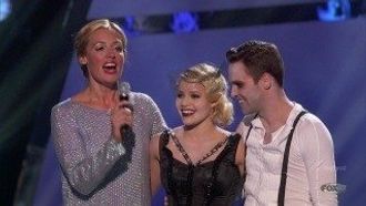 Episode 11 Top 10 Perform