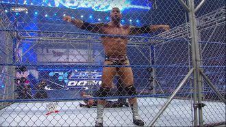 Episode 16 Monday Night Cena, Monday Night Divas